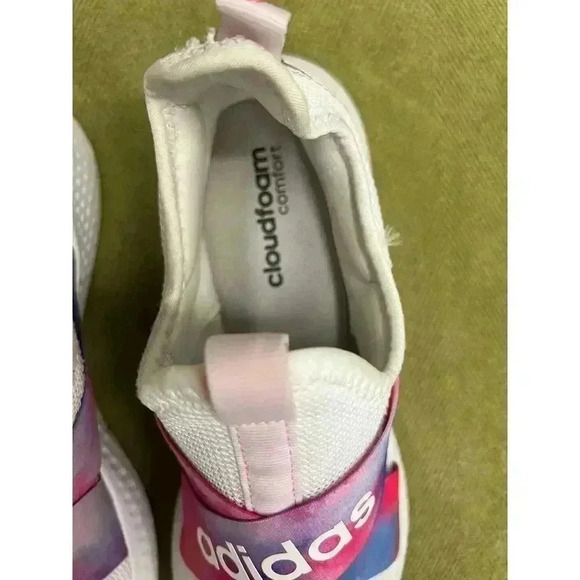 Adidas - Picture 3 of 7